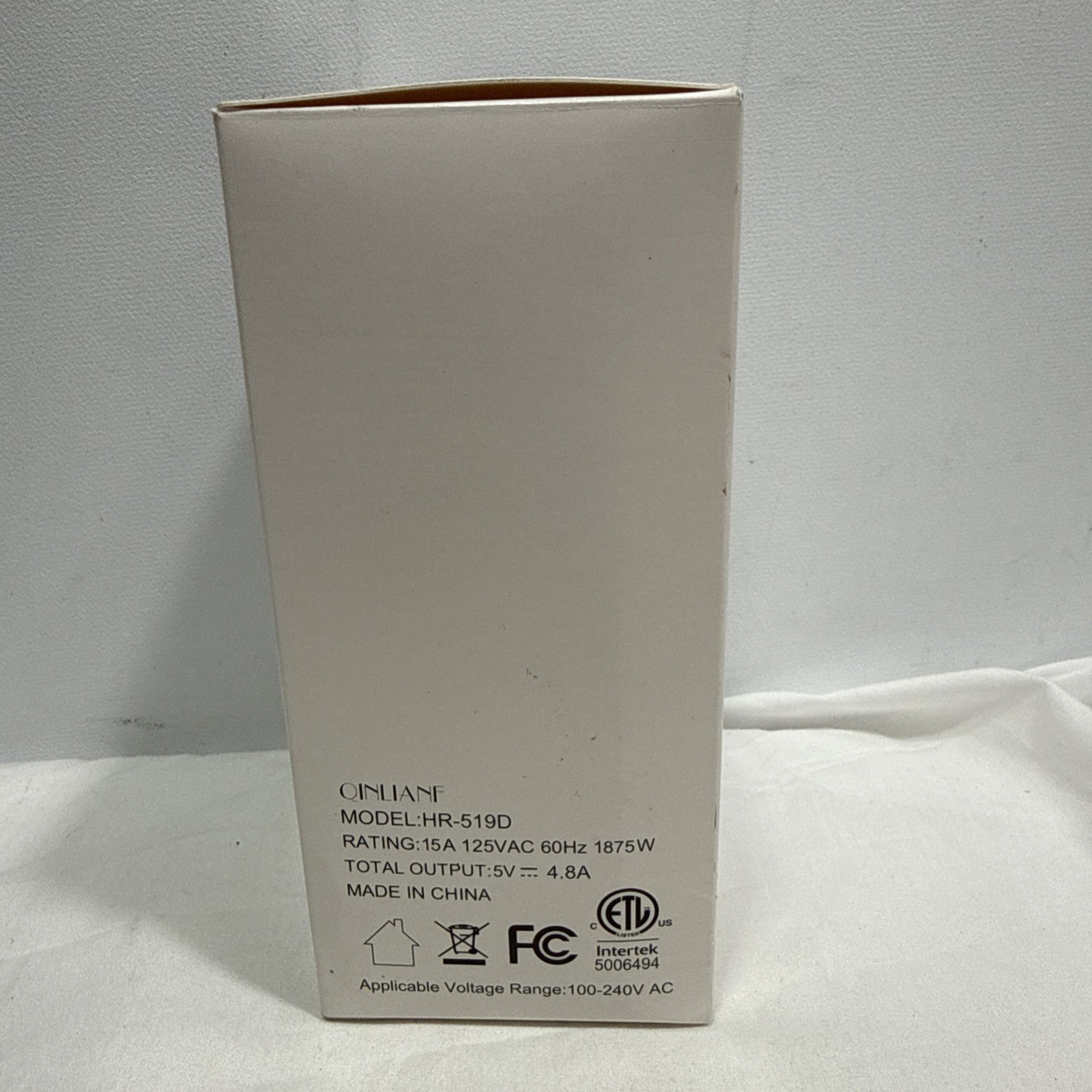 QINLIANF Surge Protected Outlet Expander HR-519D, 5 Outlets & 4 USB, White ~ NEW