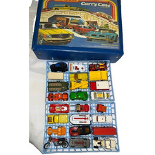 Lot of 48 Matchbox Hot Wheels Majorette Yatming Lot w/ 1970s Carry Case Vintage