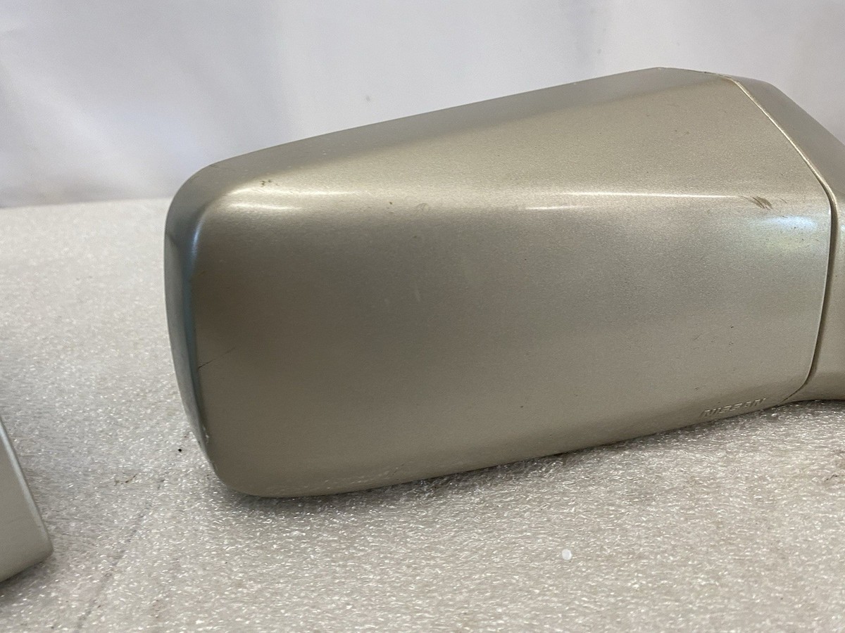 1984-1989 Nissan Z31 300ZX OEM Pair Silver LH RH Defog Power Door