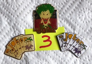 Lot de pin's Le Joker 16
