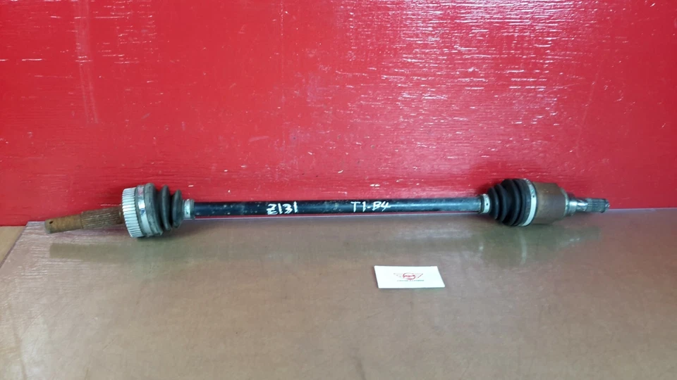 Kia Sorento 2011-2013 pasajero derecho eje exterior OEM Foto 2 de 2