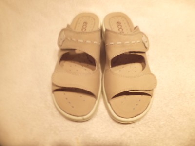 ECCO  Sport Sandals Beige Leather 2 Strap Sz 36M Worn Once 
