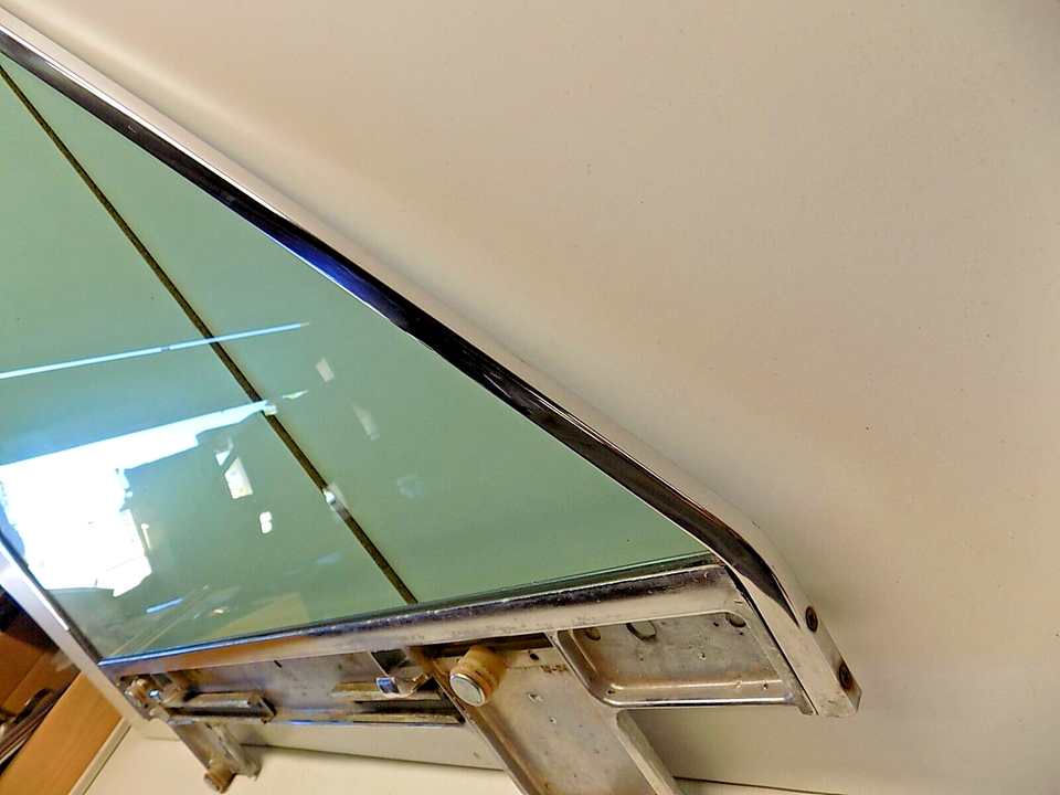 19641965 Lincoln Continental Rear Door Window Glass Frame eBay