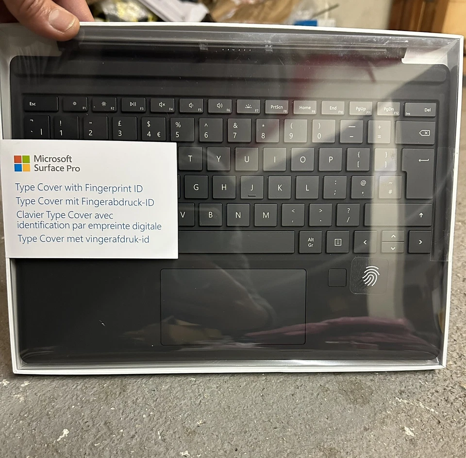Microsoft Surface Pro 3,4,5,6 & 7 Type Cover Fingerprint ID Reader UK QWERTY - Image 3 of 4