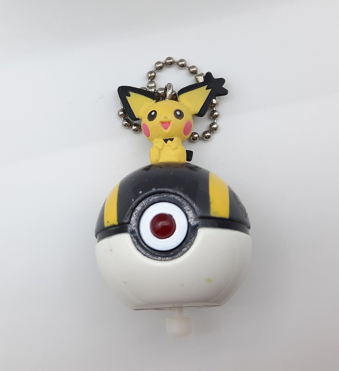 Pokemon Spiky Ear Pichu keychain figure ultra ball gizamimi 2