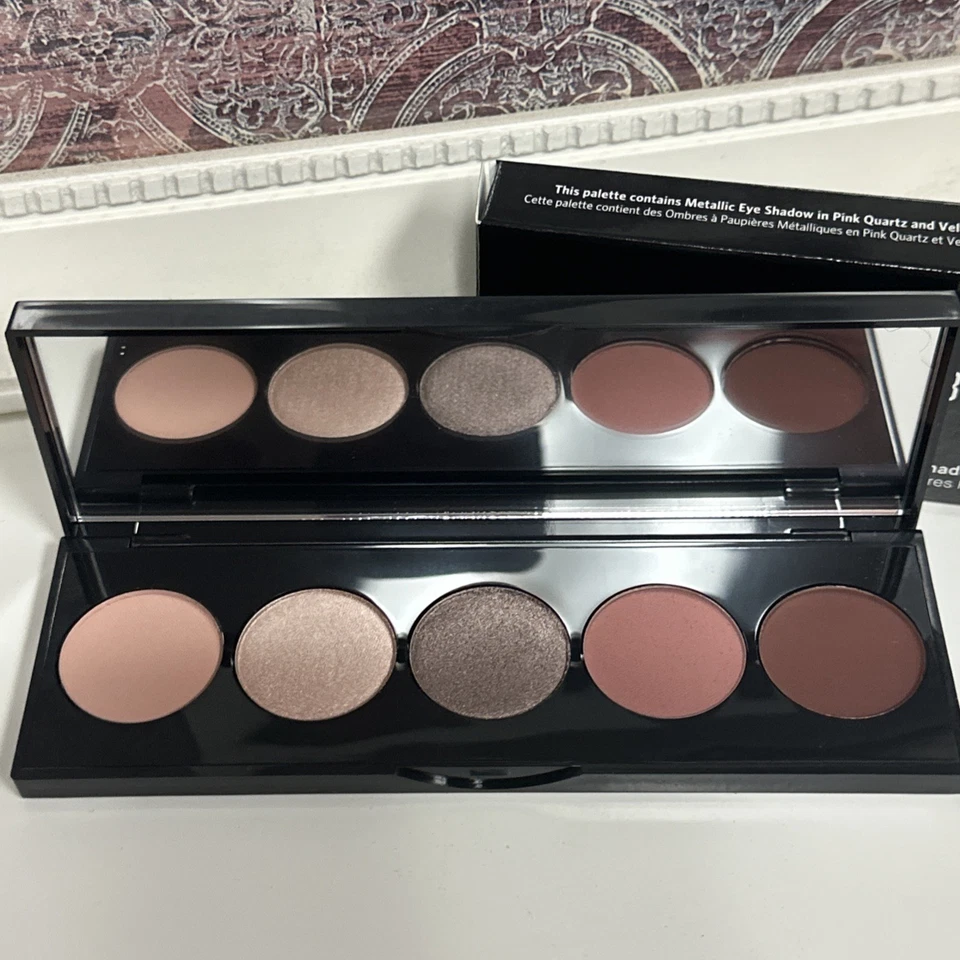 BOBBI BROWN Rosey Nudes Eye Shadow Palette. NEW and AUTHENTIC . - Image 2 of 4