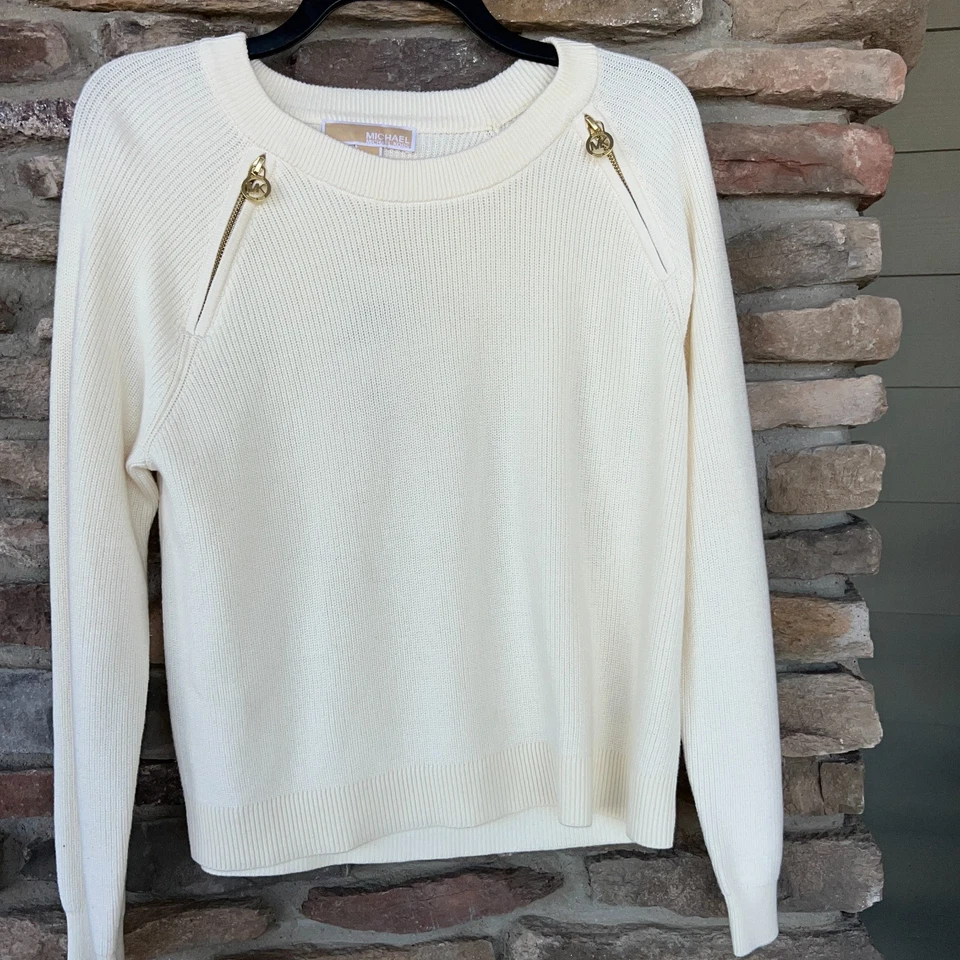 Suéter Michael Kors Para Mujer Cremallera Hombro Logo Grande Hueso Marfil Dorado Nuevo Con Etiquetas Foto 2 de 4
