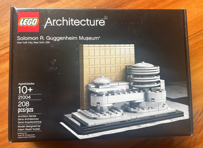 New Lego Architecture 21004 Solomon R. Guggenheim Open Box Sealed Bags