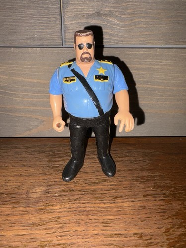 HASBRO WWF BIG BOSS MAN WRESTLING ACTION FIGURE 19...