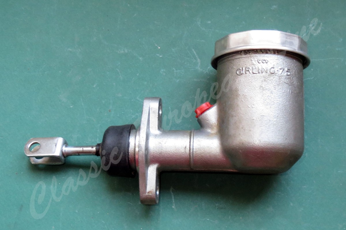 Triumph 1300, 1300TC, 1967 - 70 brake master cylinder