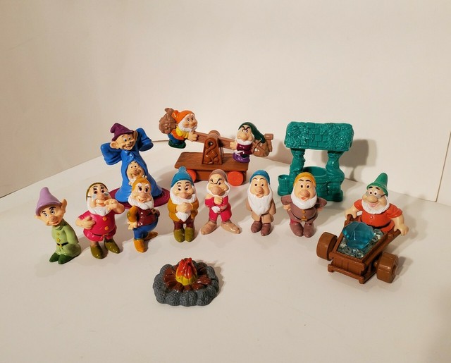 Vintage 1993 Mattel DISNEY'S THE SEVEN DWARFS Toy Figure Lot of 12 Pieces | eBay