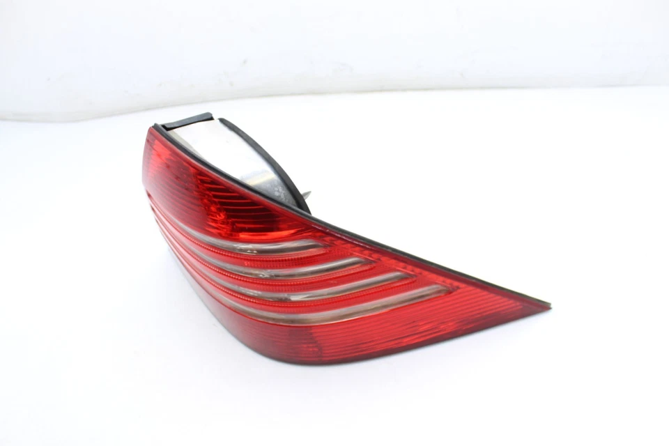 03-06 LUZ TRASERA DERECHA PASAJERO MERCEDES-BENZ W220 S430 Q9459 Foto 3 de 4