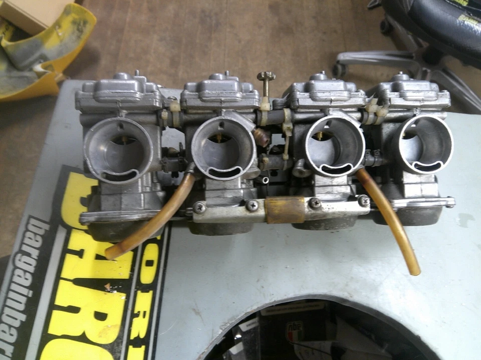 1986 86 87 Suzuki GSXR750 OEM carburadores admisión de carbohidratos SUZ original Foto 4 de 4