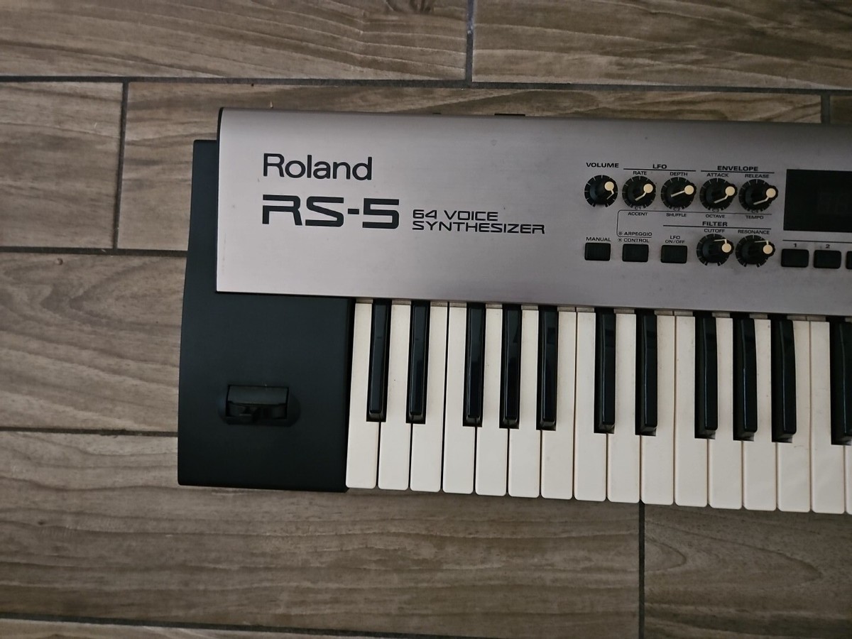 希少！ROLAND/ローランド シンセサイザー　RS-5 64ボイス Roland RS-5 64 voice synth demo and direct recording - YouTube