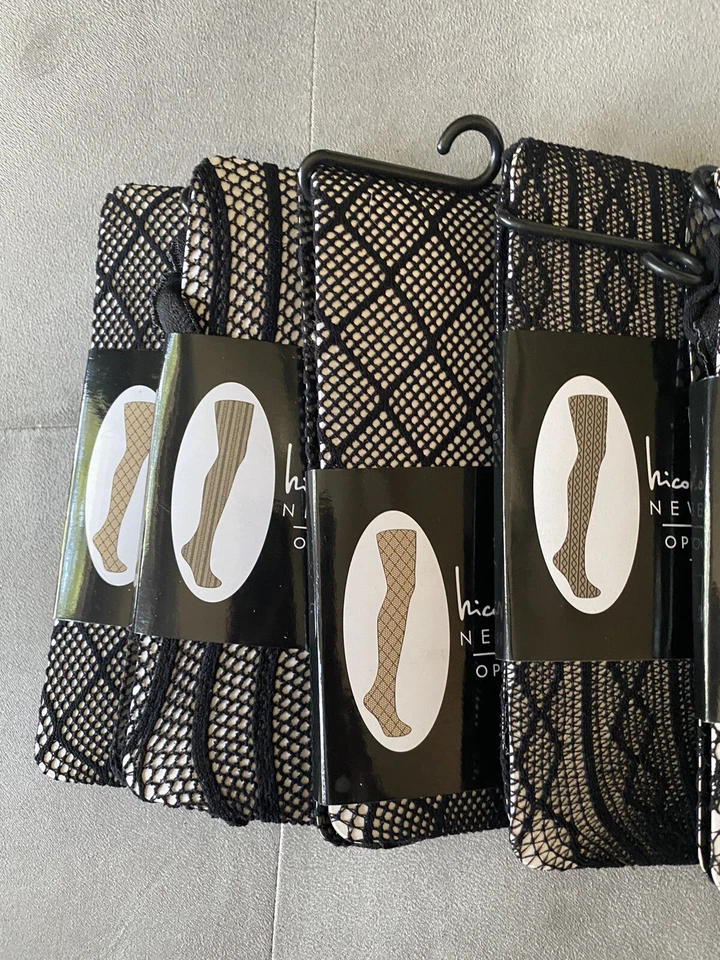 Medias de red Nicole Miller 9 pares $55,00 Foto 3 de 3