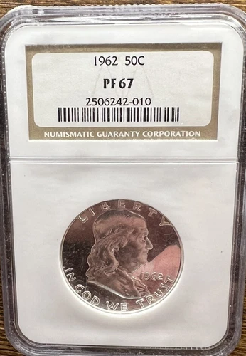 VINTAGE HOLDER - 1962 50C FRANKLIN HALF DOLLAR - NGC CERTIFICATION PF67