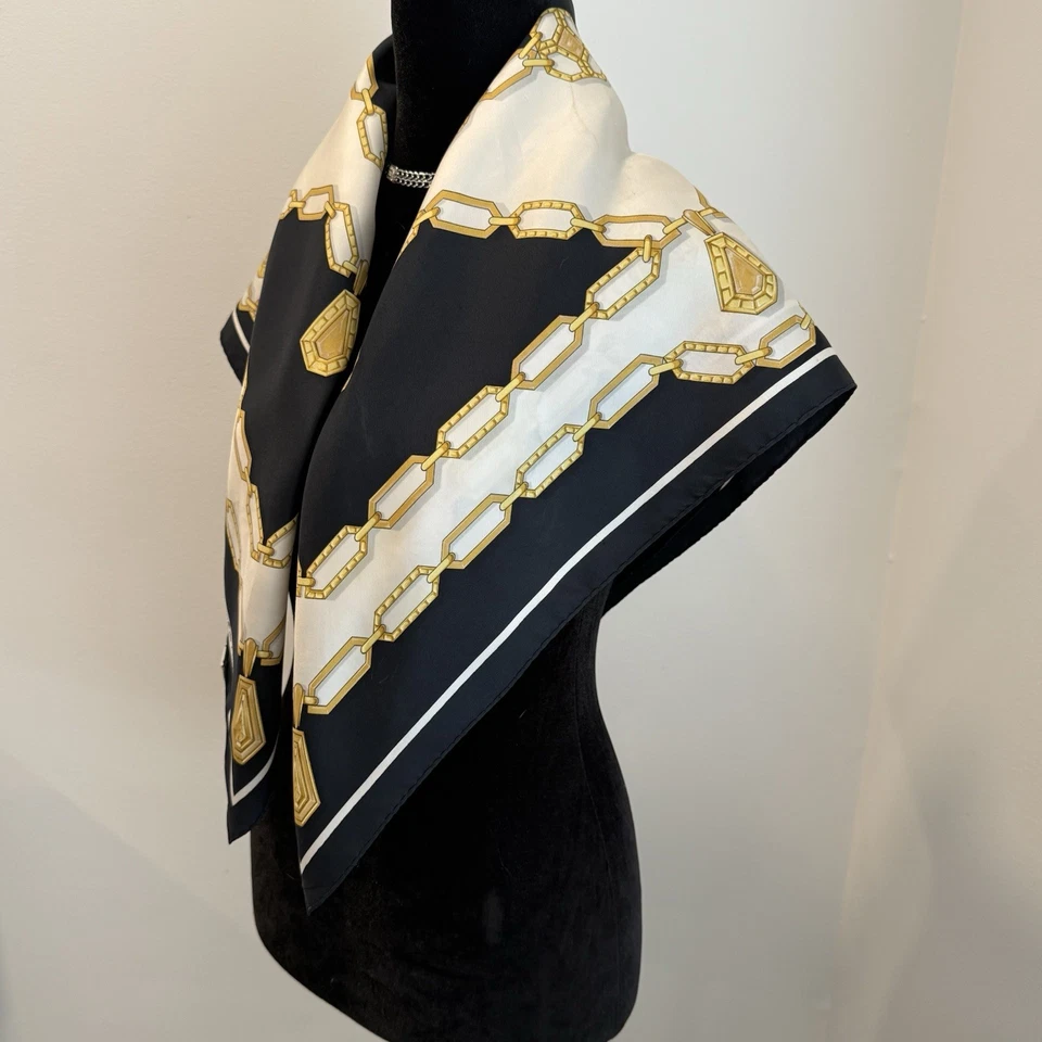 Authentic Cartier Black and Gold Chain Pattern Scarf Made In France - Image 4 of 4