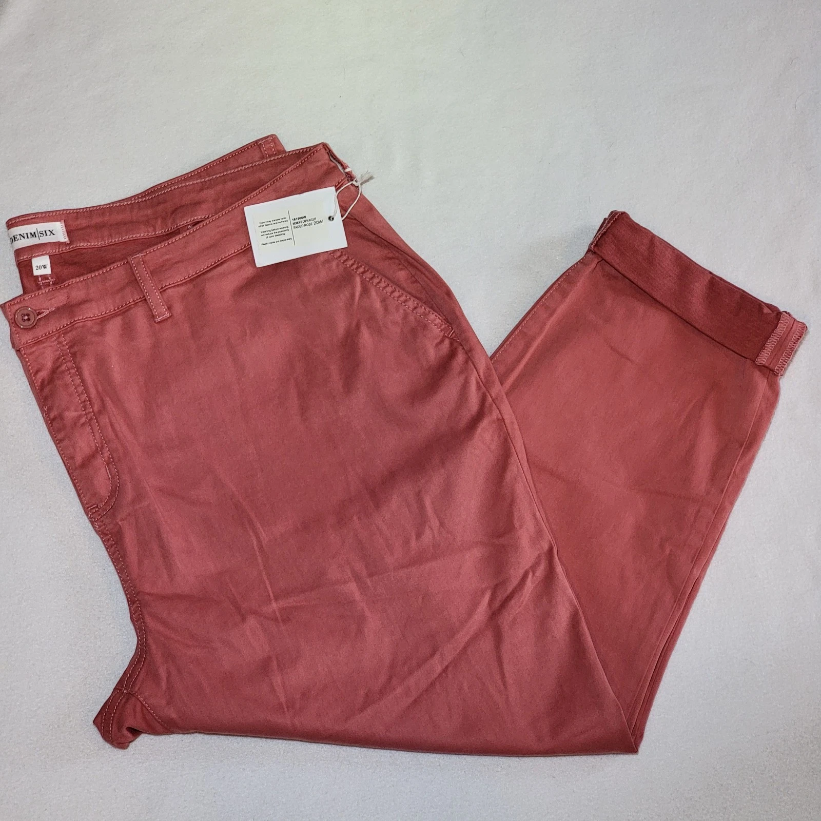 Denim Six Women's Plus 20W Faded Rose Cuffed Capri Pants NWT
