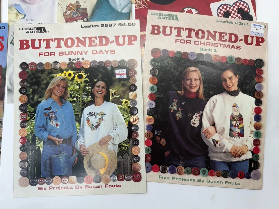 Lot Of 10 Cross Stitch Pattern Leisure Arts Leaflets Waste Canvas Clothing - Image 2 of 4