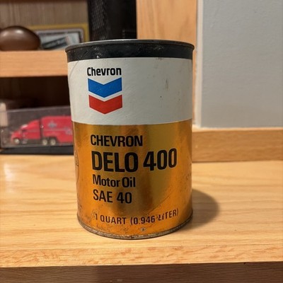 Vintage Chevron Delo 400 Motor Oil Can 1 Quart Full Unopened SAE 40 Gold Foil