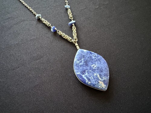 Unusual Carved Blue Sodalite Gemstone Leaf Pendant Silver Tone Handmade Chain