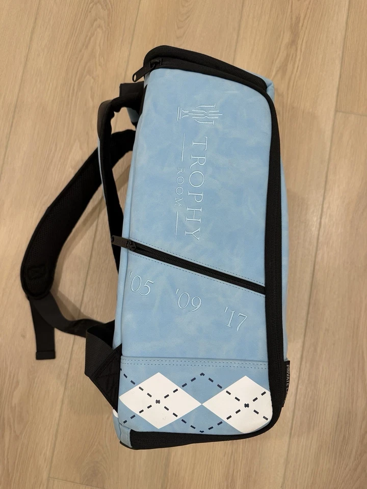 Mochila Trophy Room x Private Label Jordan Carolina do Norte - Imagem 4 de 4