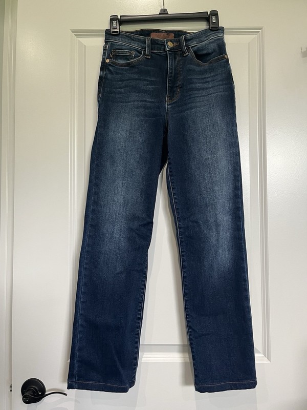 Judy Blue Woman’s Straight Fit Jeans Sz 1/25 High Rise Inseam 27”EC Pre Owned