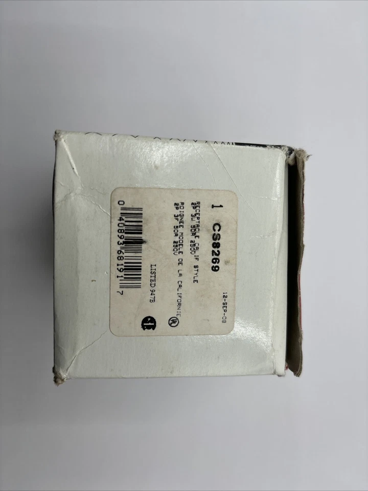 Receptáculos Cooper CS 8269 2P - 3W 250 VAC nuevos en caja Foto 3 de 3
