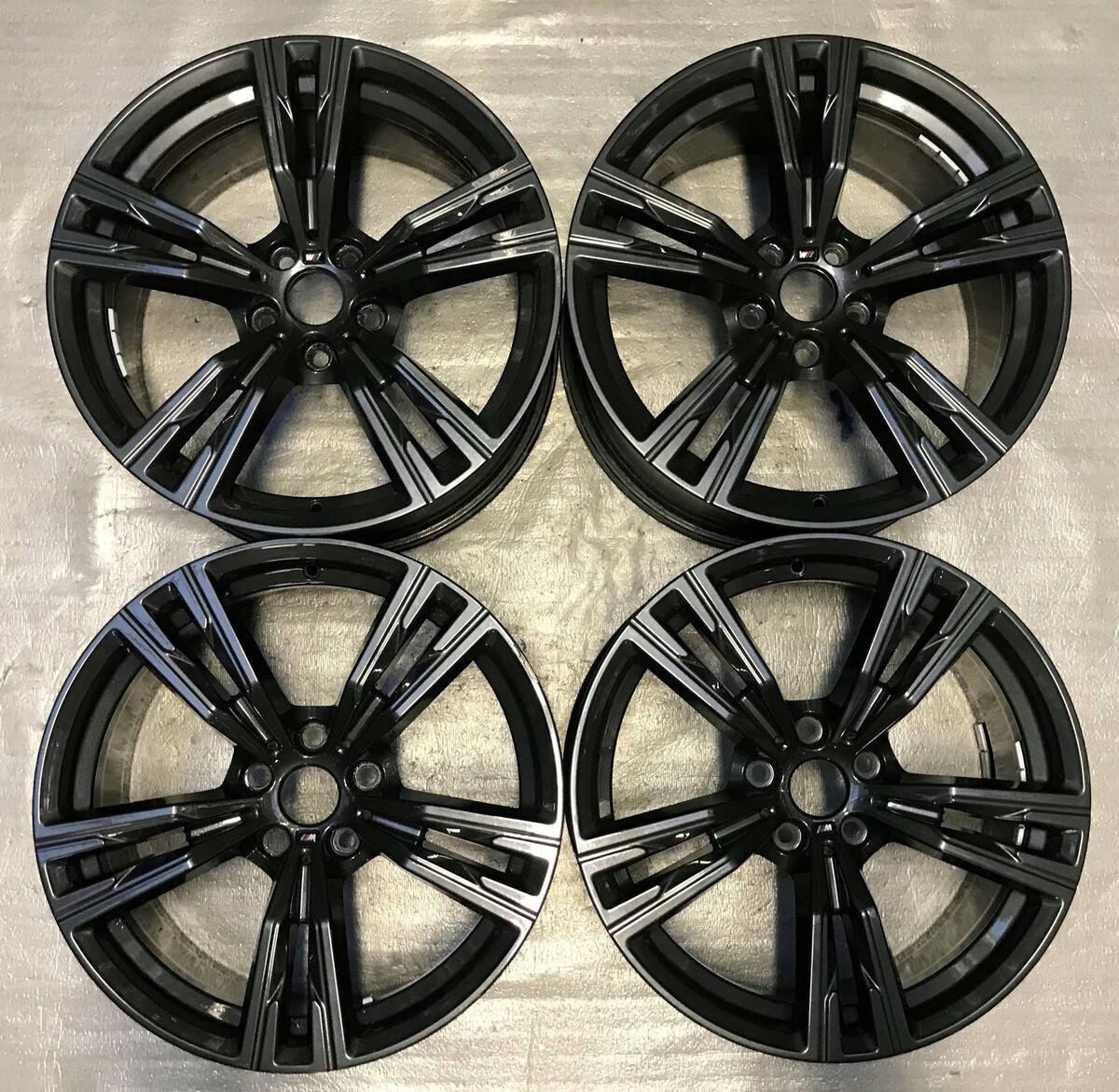 4 Original BMW Alloy Wheels Styling 798 M 8.5Jx18 ET30 Z4 4 Original BMW Alloy Wheels Styling 798 M 8.5Jx18 ET30 Z4