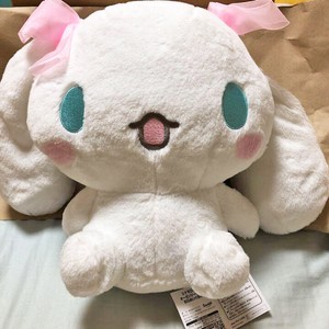 cinnamoroll doll