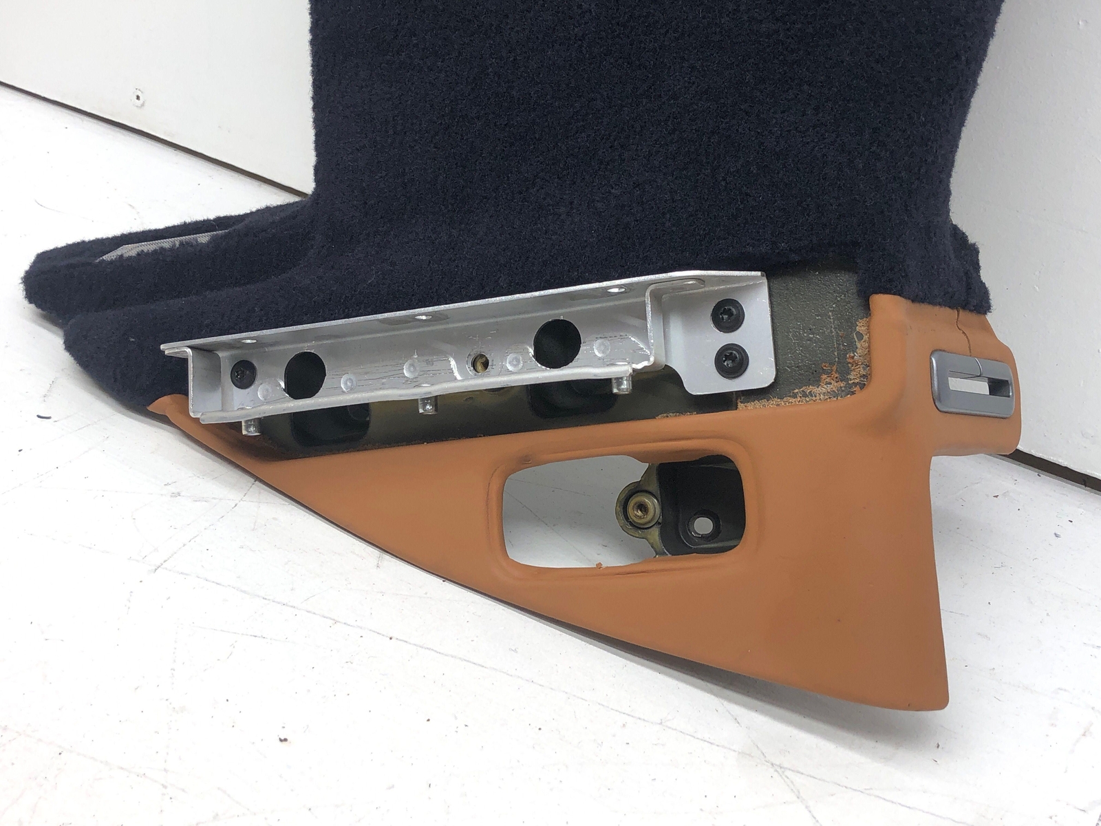 2017-2020 FERRARI GTC4LUSSO RIGHT REAR QUARTER SEAT BELT PANEL COVER BLUE CUOIO