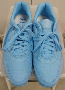 air max 1 attack pack