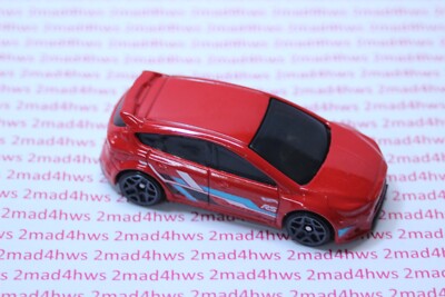 2020 Hot Wheels PACKAGE PULL 5pk NIGHTBURNERZ red FORD FOCUS RS