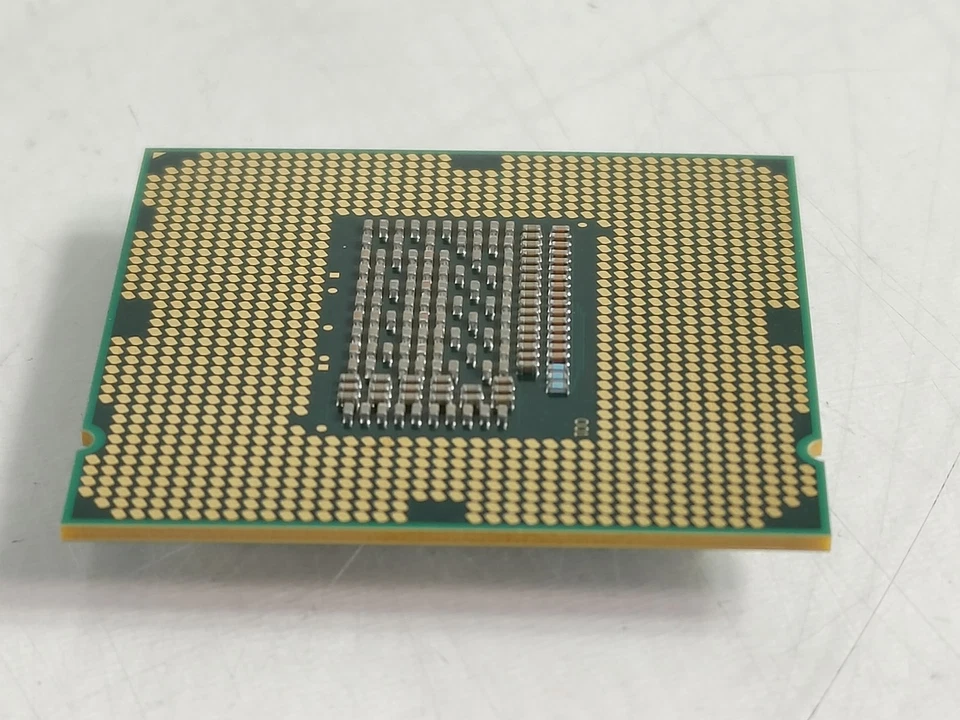 Procesador CPU de escritorio Intel Xeon E3-1235 3,20 GHz LGA 1155 SR00J Foto 3 de 4