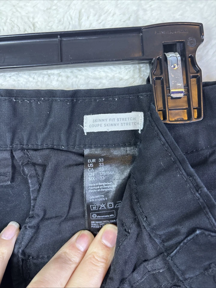 Pantalones negros elásticos ajustados talla 33 de H&M Foto 3 de 4
