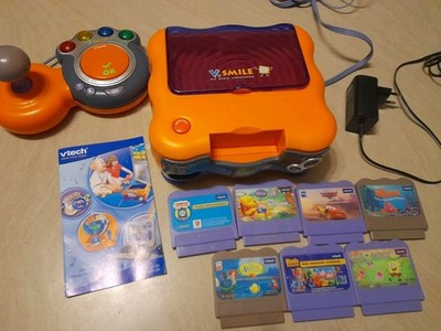 Vtech V.Smile Lernkonsole V Tech Spiele und Netzteil und Joystick und Tastatur 