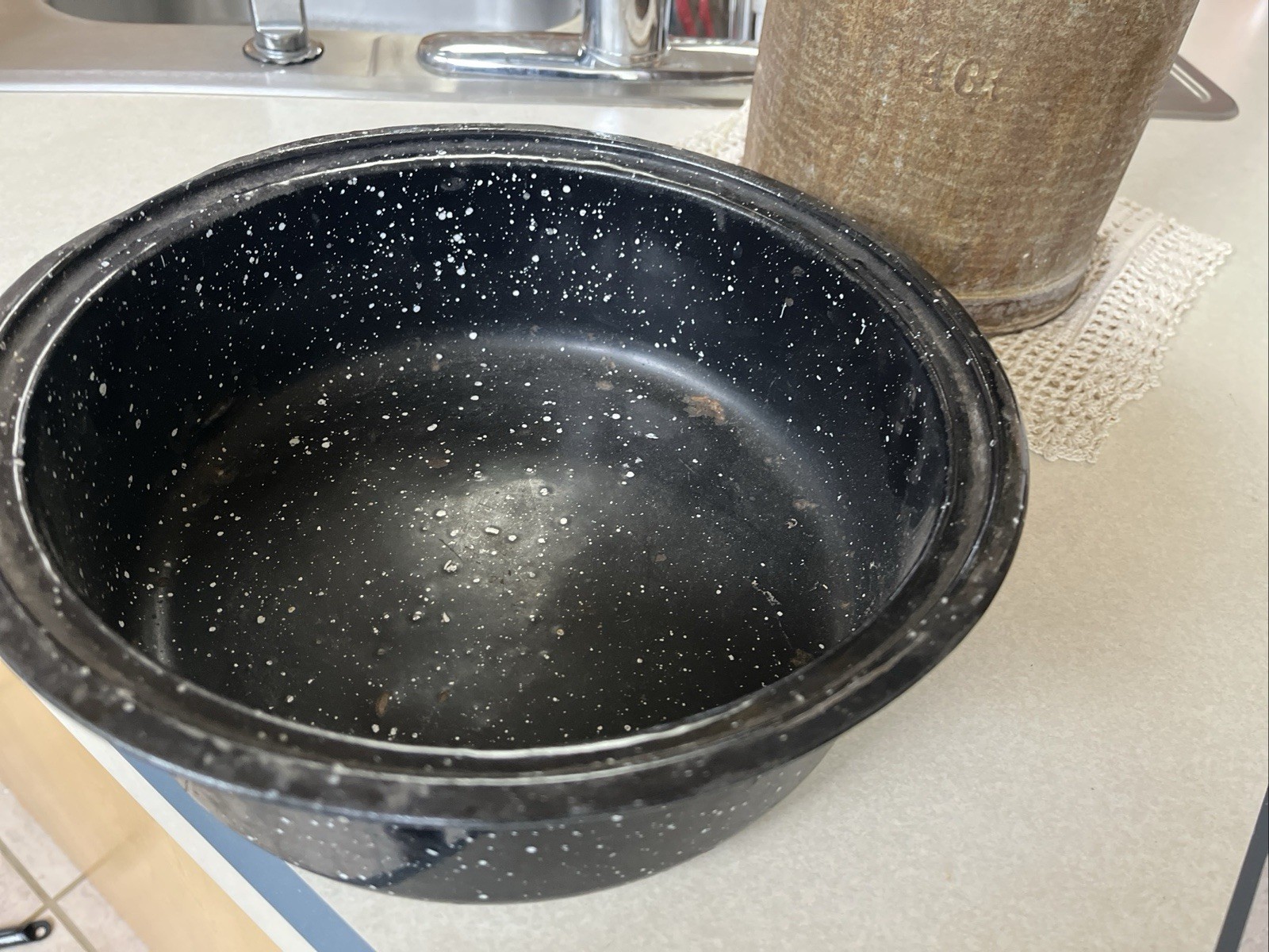 Picture 16 of 23