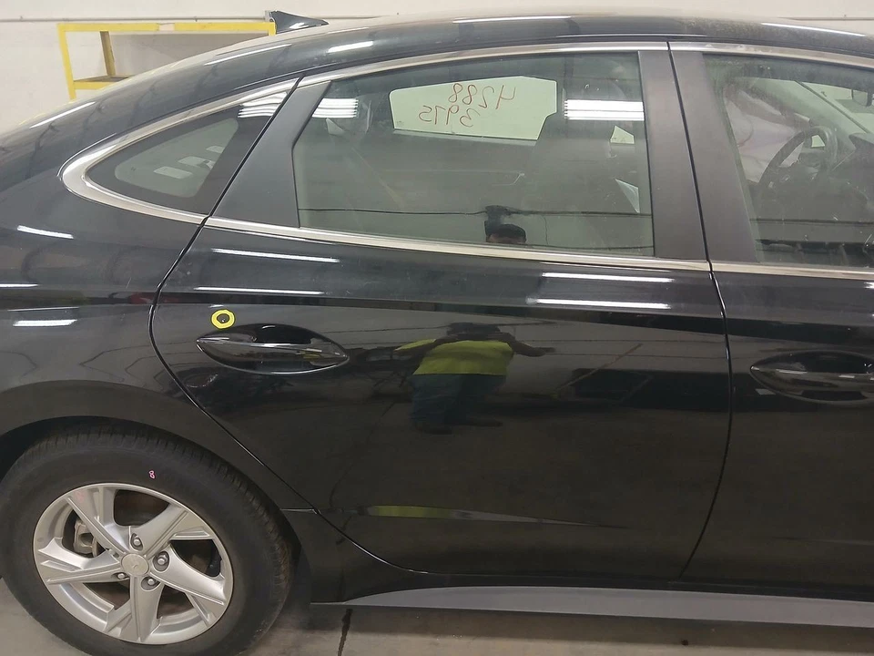 Passenger Right Rear Side Door US Built Fits 20-22 SONATA 3109156 - Image 2 of 4