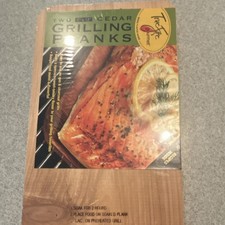 TrueFire Gourmet Reusable Cedar Grilling Planks 2-Pack, Natural Finish, 12x7 in