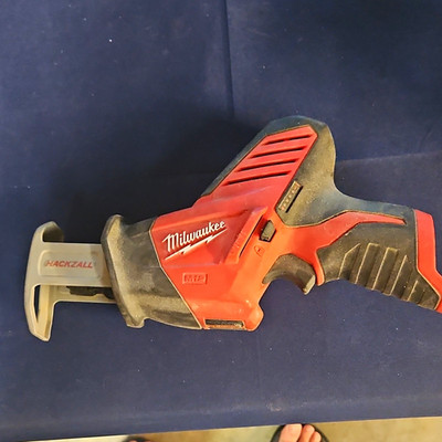 Milwaukee M12 Hackzall 12V Reciprocating Saw 2420-20 Li-Ion Tool Only