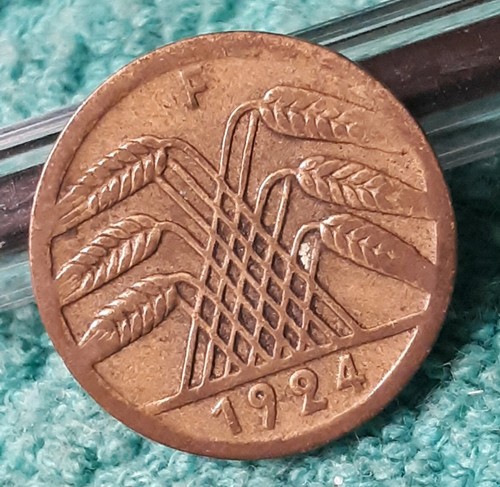 Vintage 1924 German 5 Reichspfennig , Heavily Circulated ☆ See Pictures!! - Picture 12 of 14