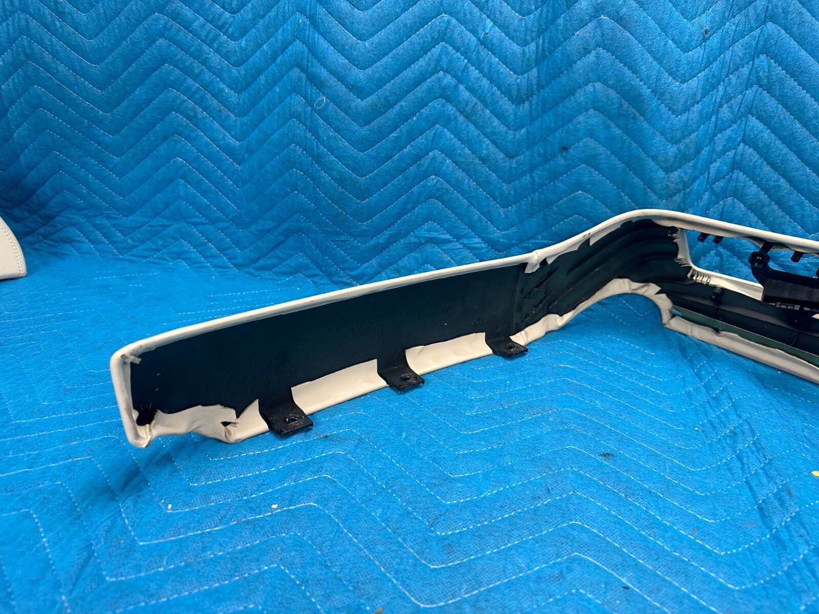 Bentley Flying Spur Front Passenger Seat Lower Trim Panel Cover Ivory 08-12 OEM