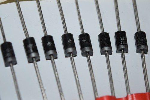 GS BY500-200-E3/54 DO-201AD 200V 5A General Purpose Diode New Quantity-5 - Picture 2 of 4