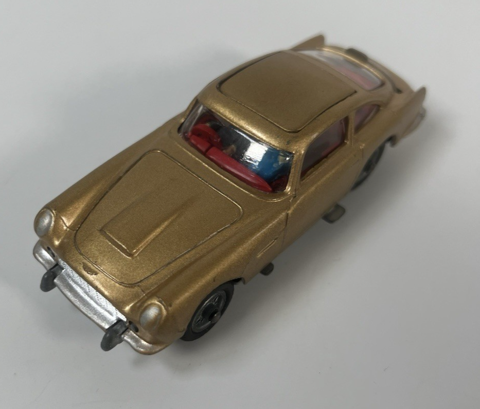 Picture 4 of 19