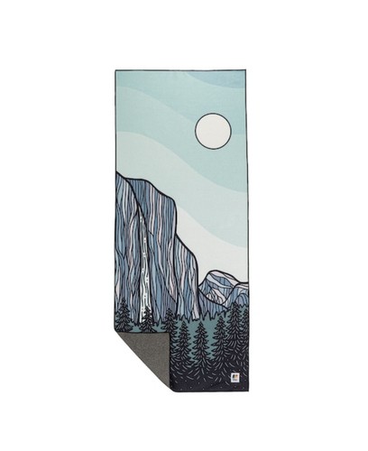 Microfiber Beach Towel With Mountains
