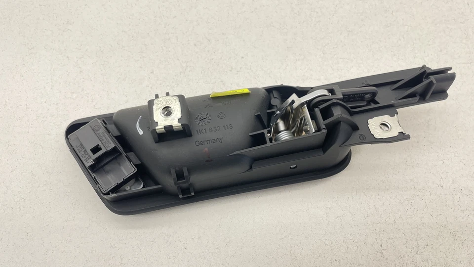 Manija de puerta interior izquierda VW 2008-2009 OEM #1K1837113 Foto 2 de 4