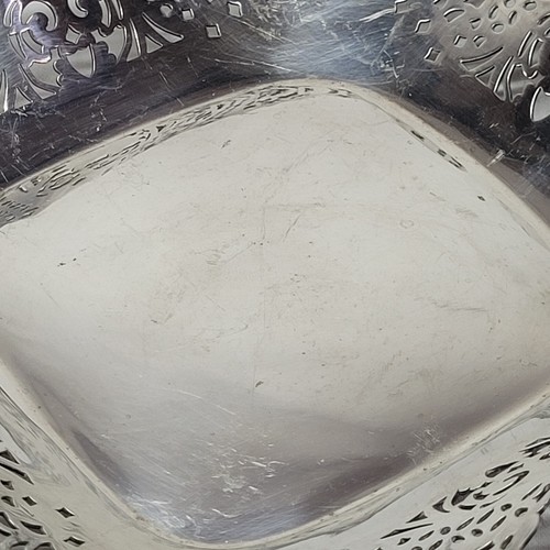 08K38 ANCIENNE CORBEILLE A PAIN FRUITS EN METAL ARGENTE CENTRE DE TABLE - Photo 2 sur 5