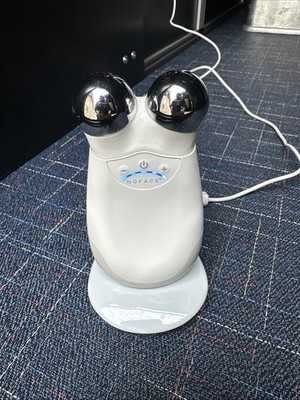 NuFace Trinity Microcurrent Facial Toning Device with Charger