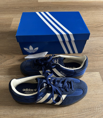 Adidas Gazelle Sneaker Unisex EU 38 Blau/Weiß - NEU