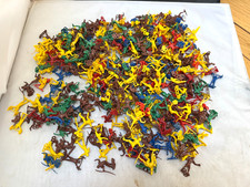 Vintage Plastic Toy Figures olympics Hong Kong Lot CLEAN Many pIeces
